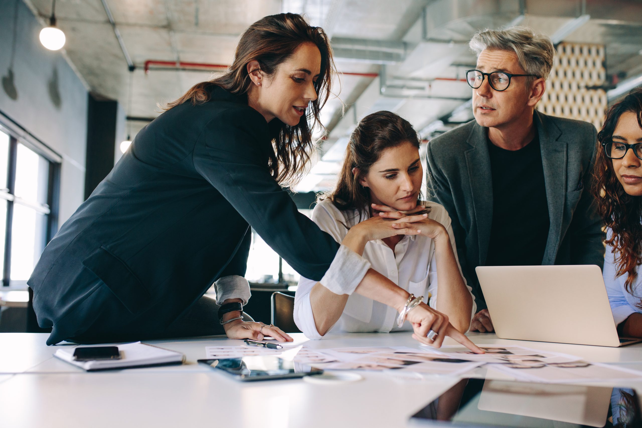 Due Diligence, Unternehmensbewertung & Gutachten