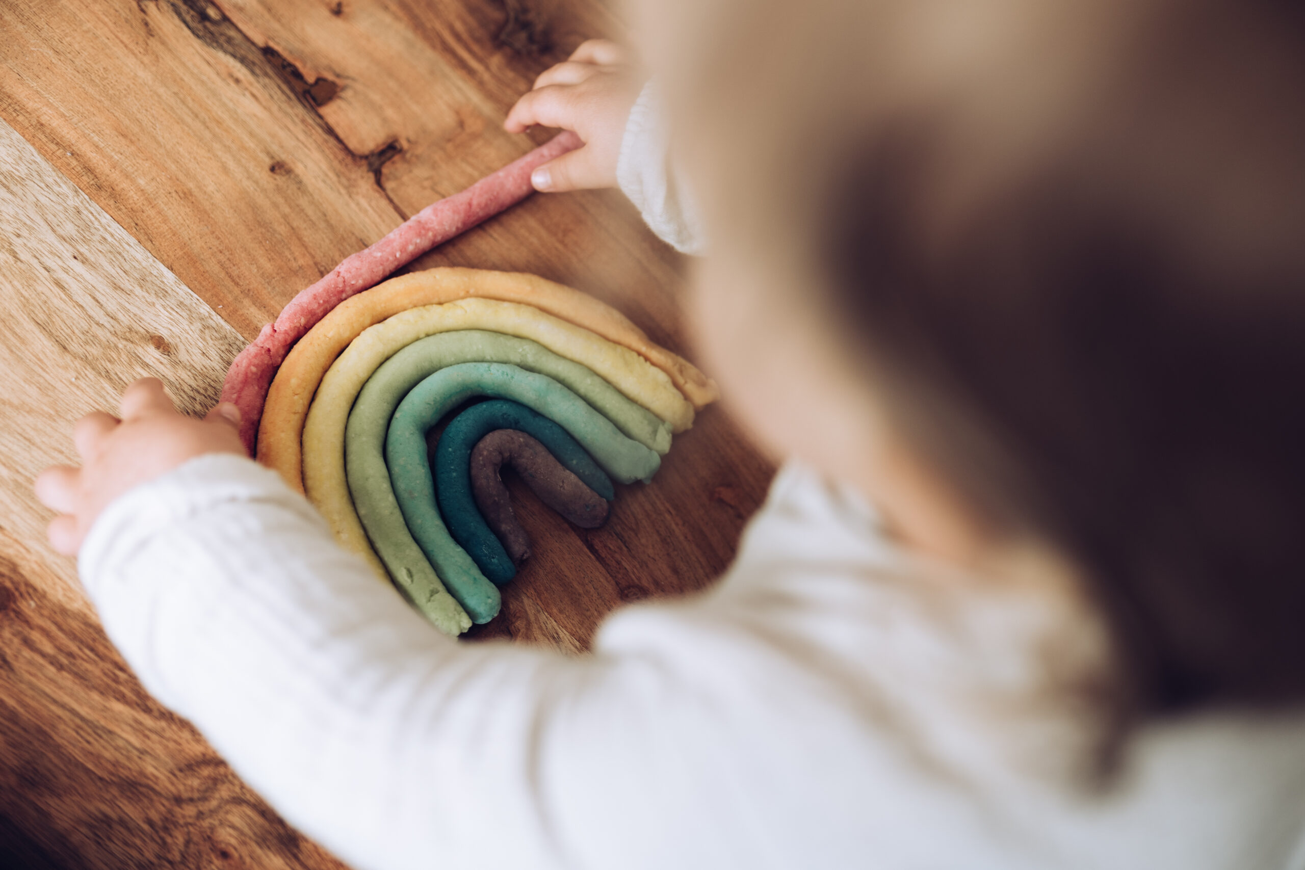 Einkommensabhängiges oder pauschales Kinderbetreuungsgeld: Welche Variante ist für Selbstständige sinnvoll?